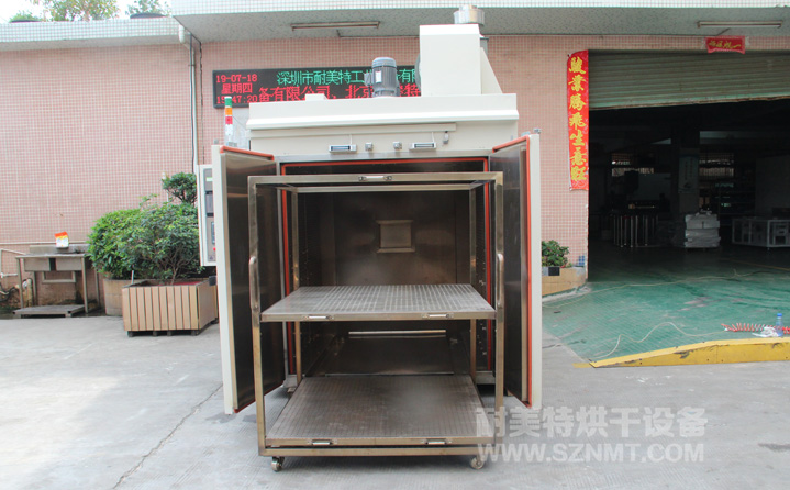 航空發(fā)動(dòng)機(jī)除油烘干烘箱